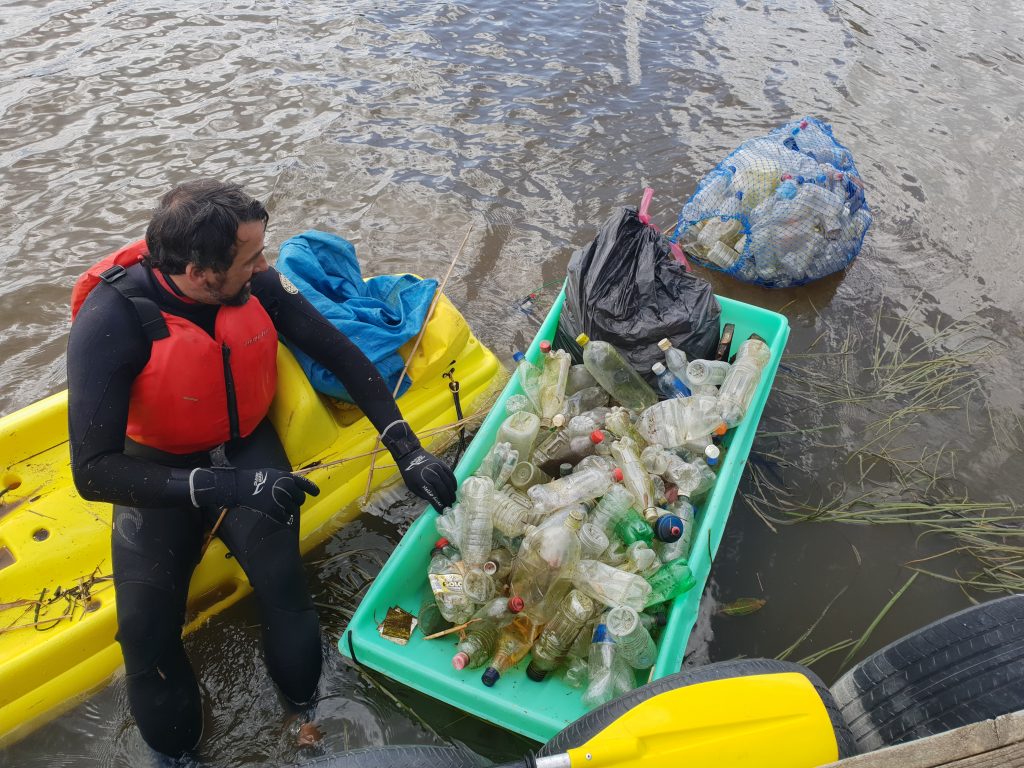 Geelong Paddle Against Plastic Supported by Aquayak Kayaks Ocean